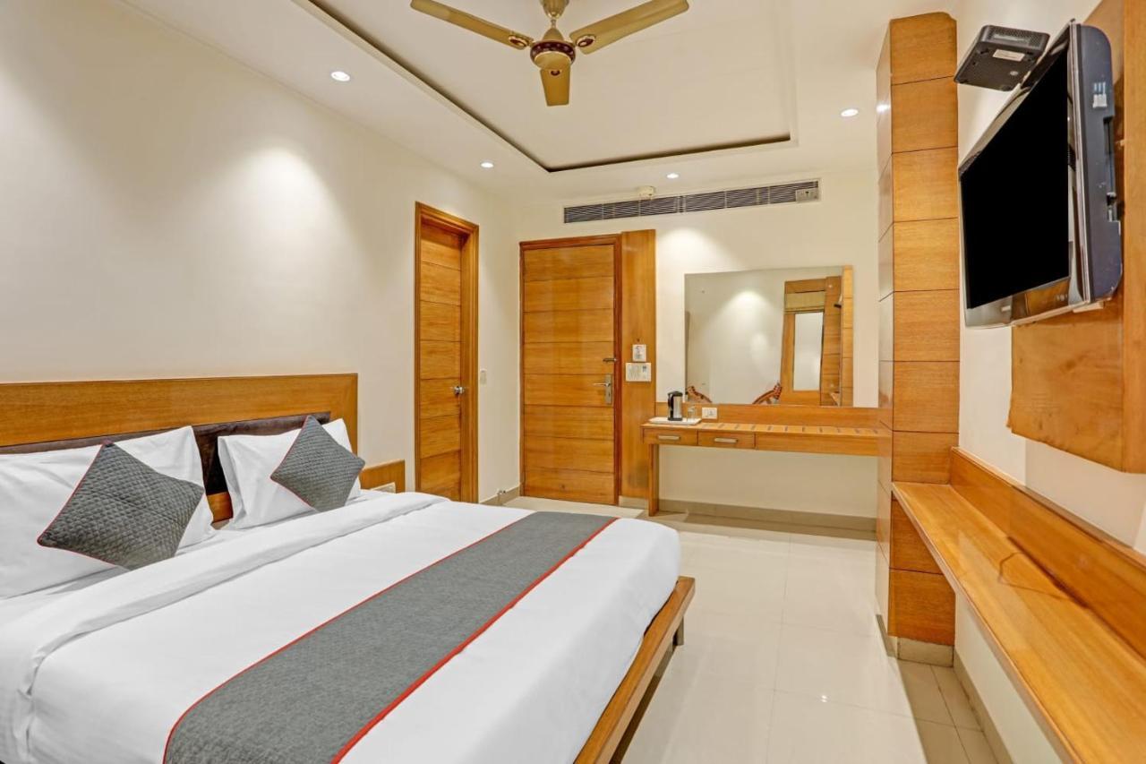 Hotel Fortuner, Karol Bagh, New Delhi Экстерьер фото