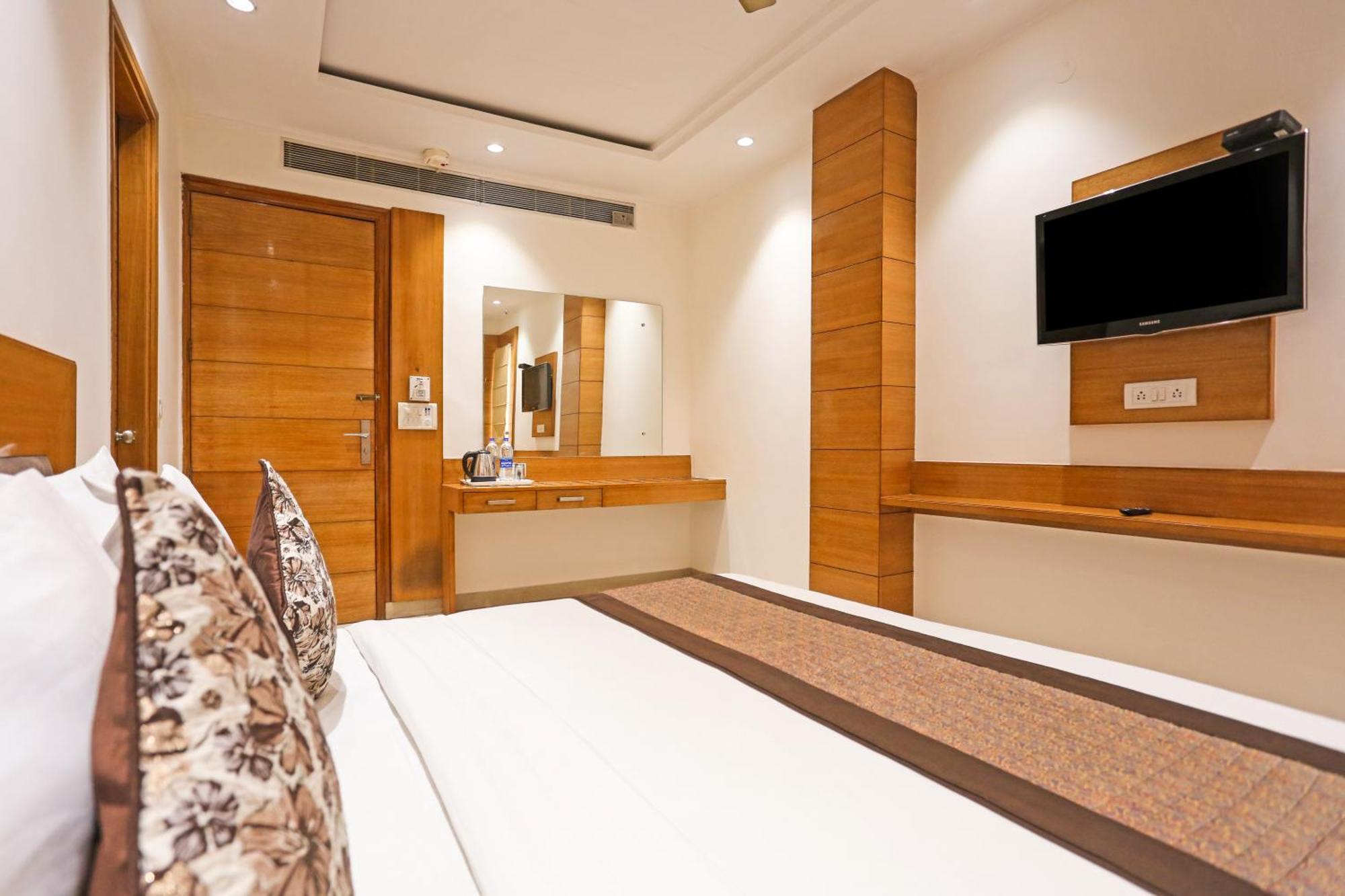 Hotel Fortuner, Karol Bagh, New Delhi Экстерьер фото