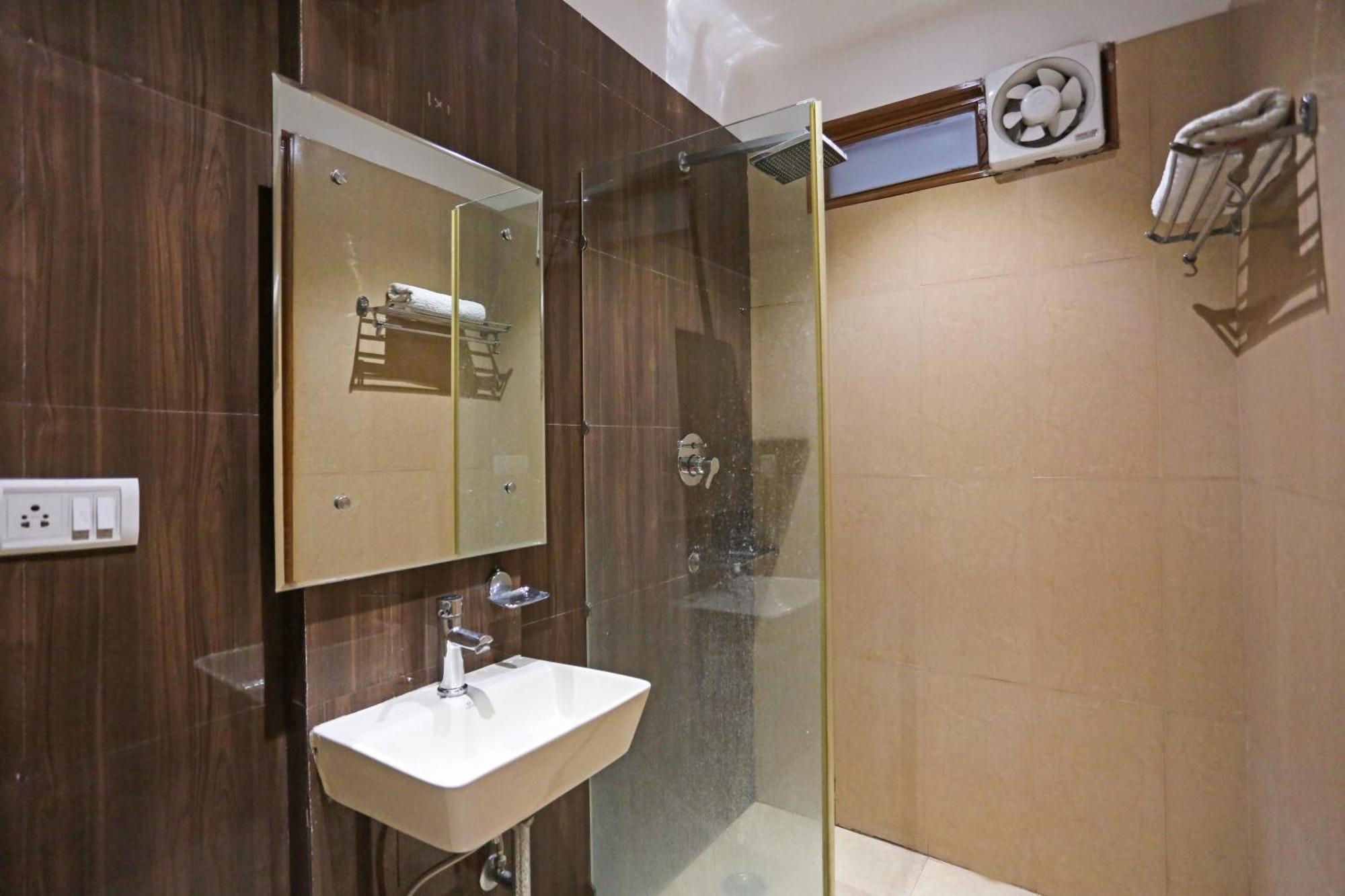 Hotel Fortuner, Karol Bagh, New Delhi Экстерьер фото