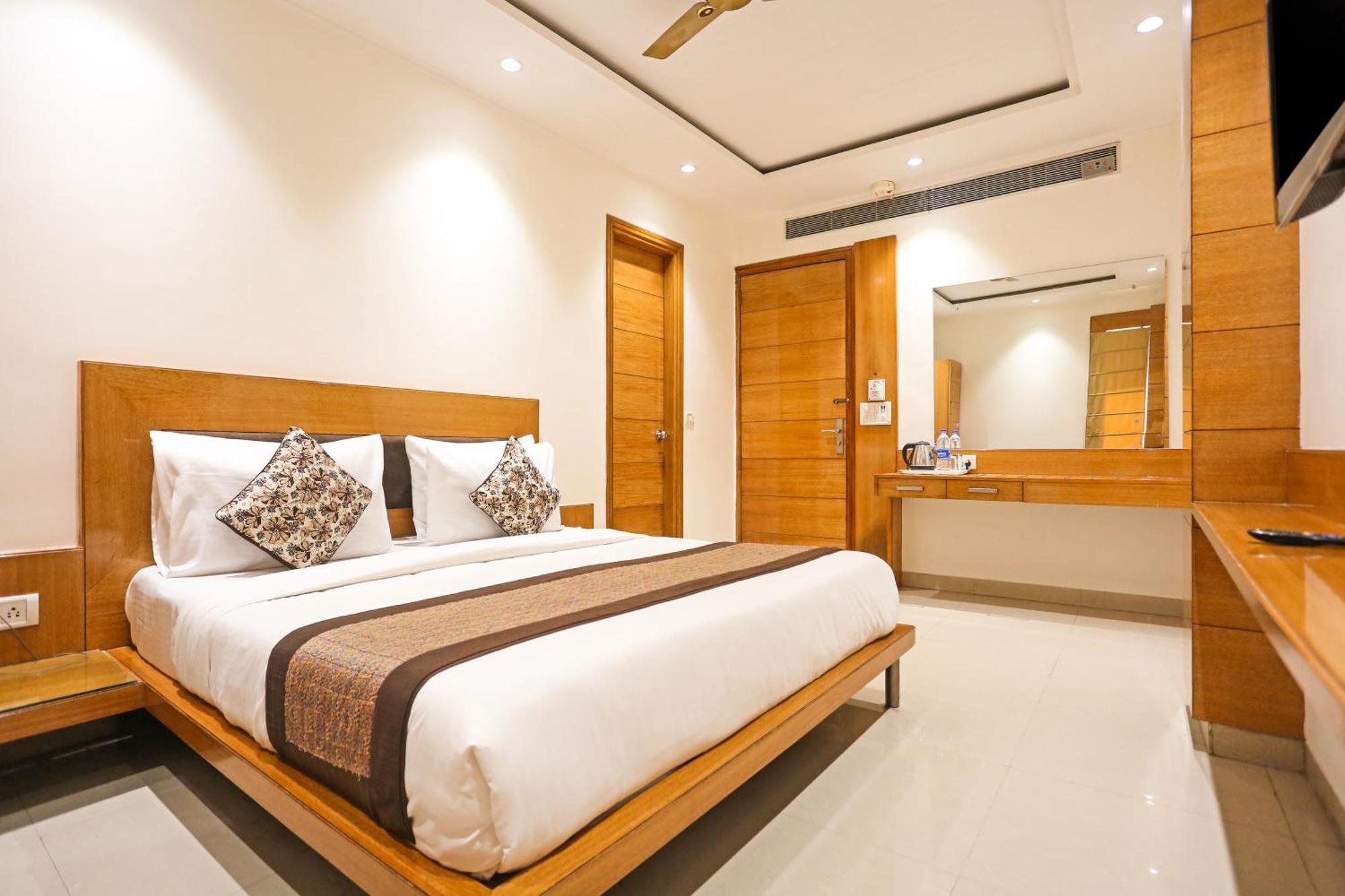Hotel Fortuner, Karol Bagh, New Delhi Экстерьер фото