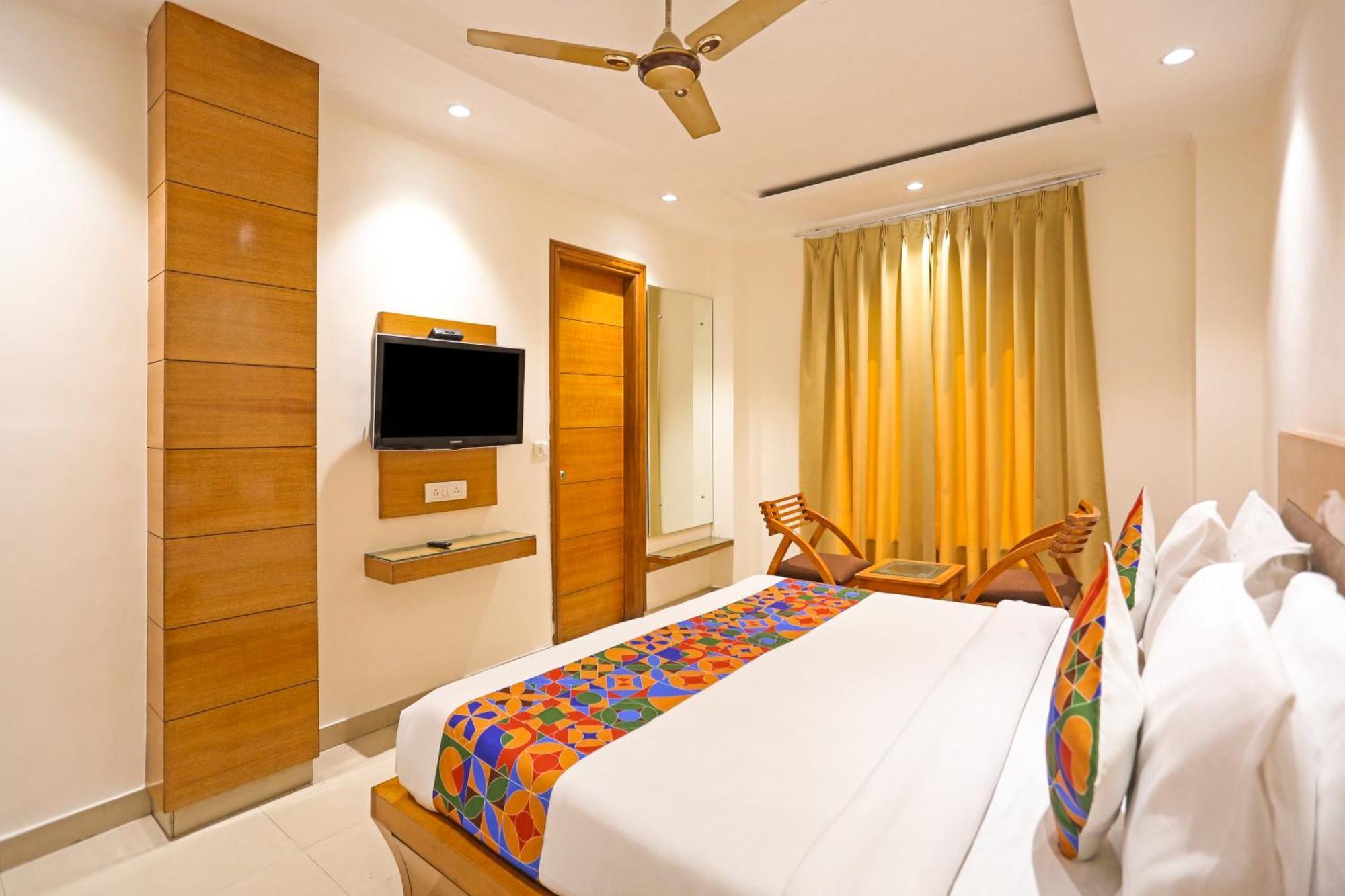 Hotel Fortuner, Karol Bagh, New Delhi Экстерьер фото